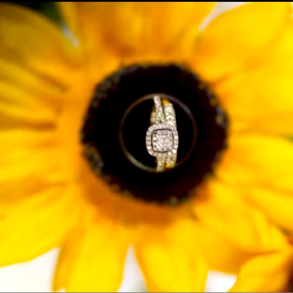 Selling a stunning Neil Lane engagement ring from Kay Jewelers.